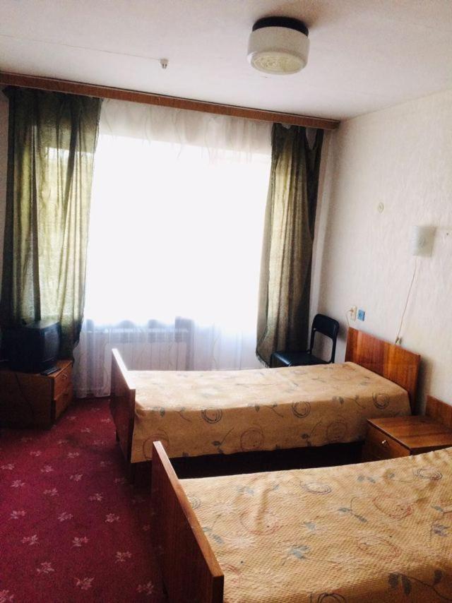 Sanatoriy-Hotel Feofaniya Kiev Exteriör bild